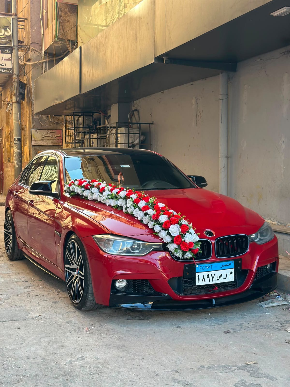 BMW الفئة الثالثة M-Sport أحمر