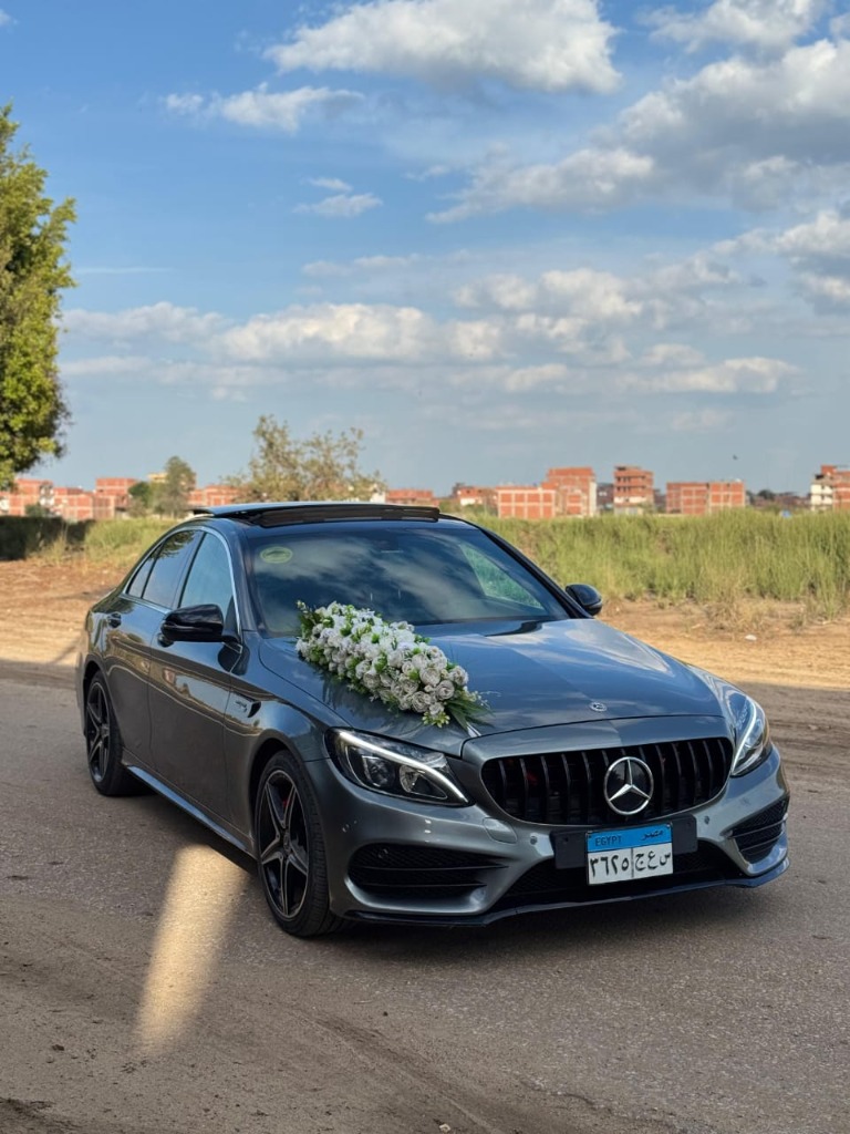 مرسيدس C-Class AMG رمادي فيراني