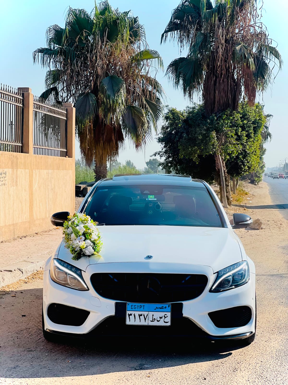 مرسيدس C-Class كوبيه بيضاء
